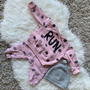 Zara bundle of sweatshirt sweatpants and a hat